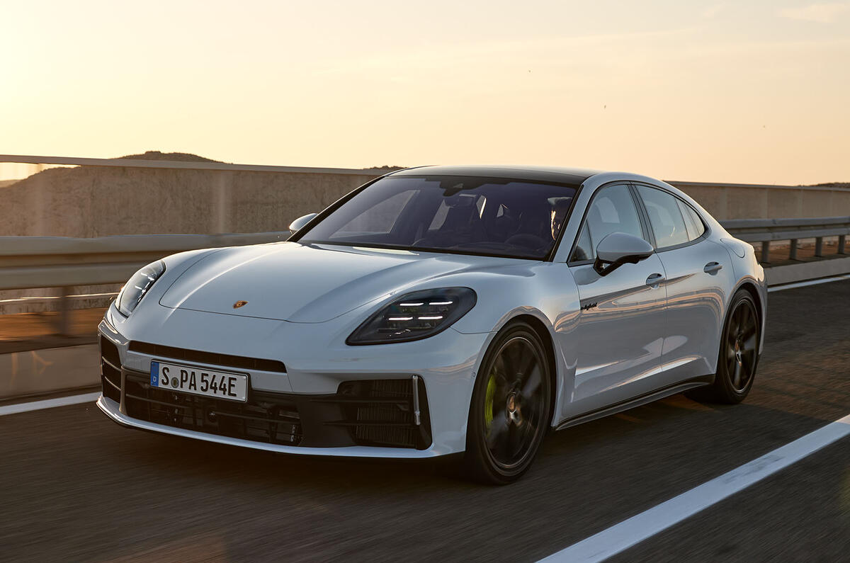 Panamera hybrid range hotsell