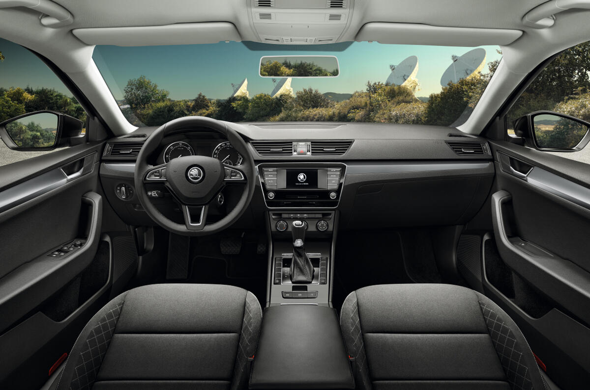 New Skoda Superb interior