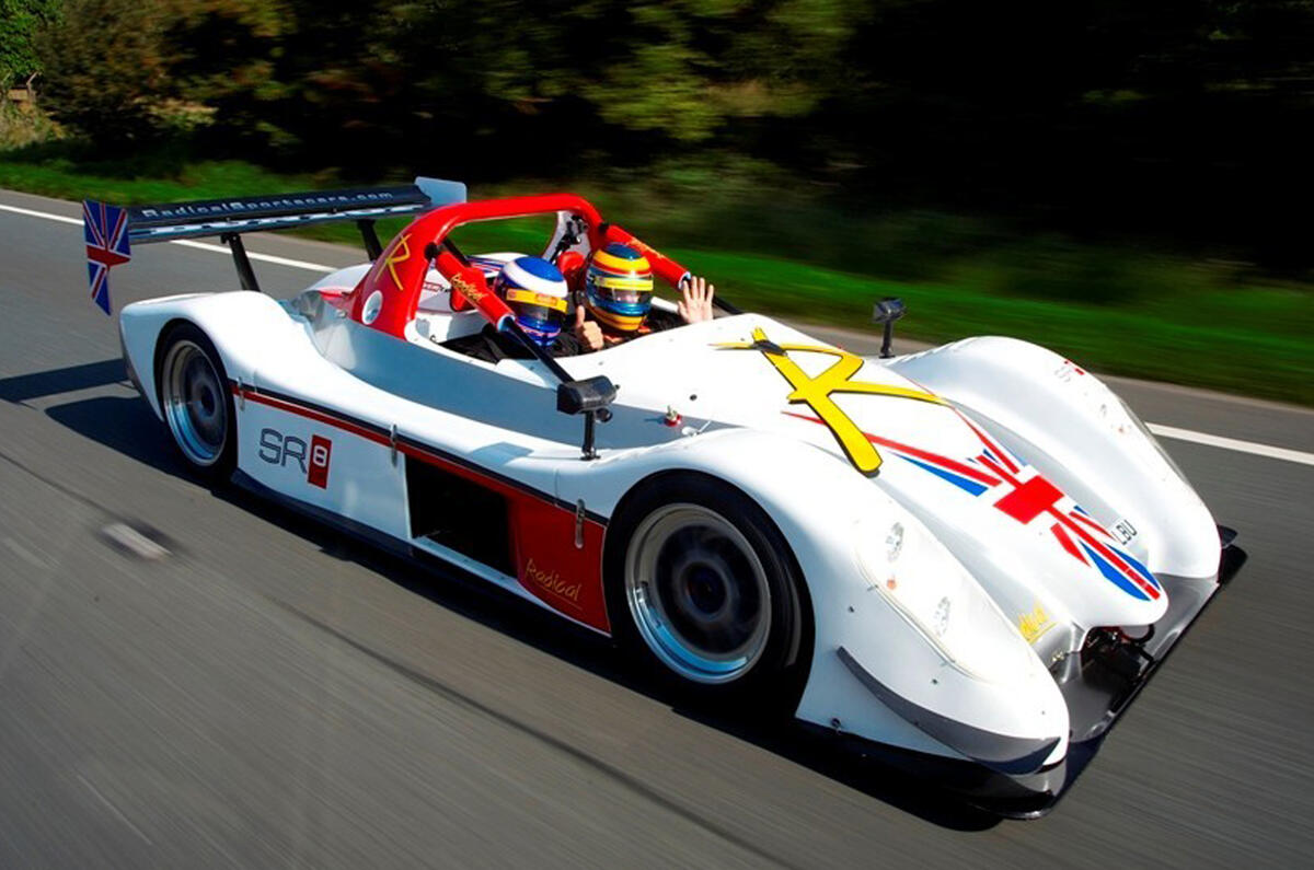 Radical SR8LM