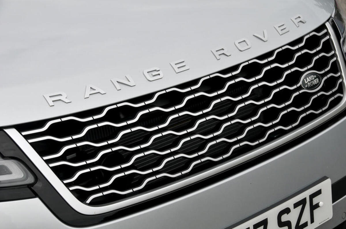 range rover velar front grille 0