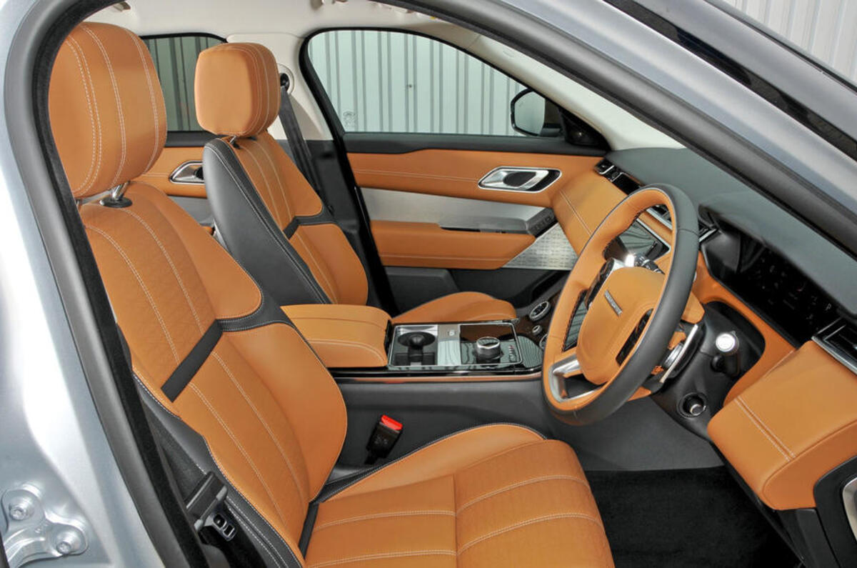range rover velar interior 0