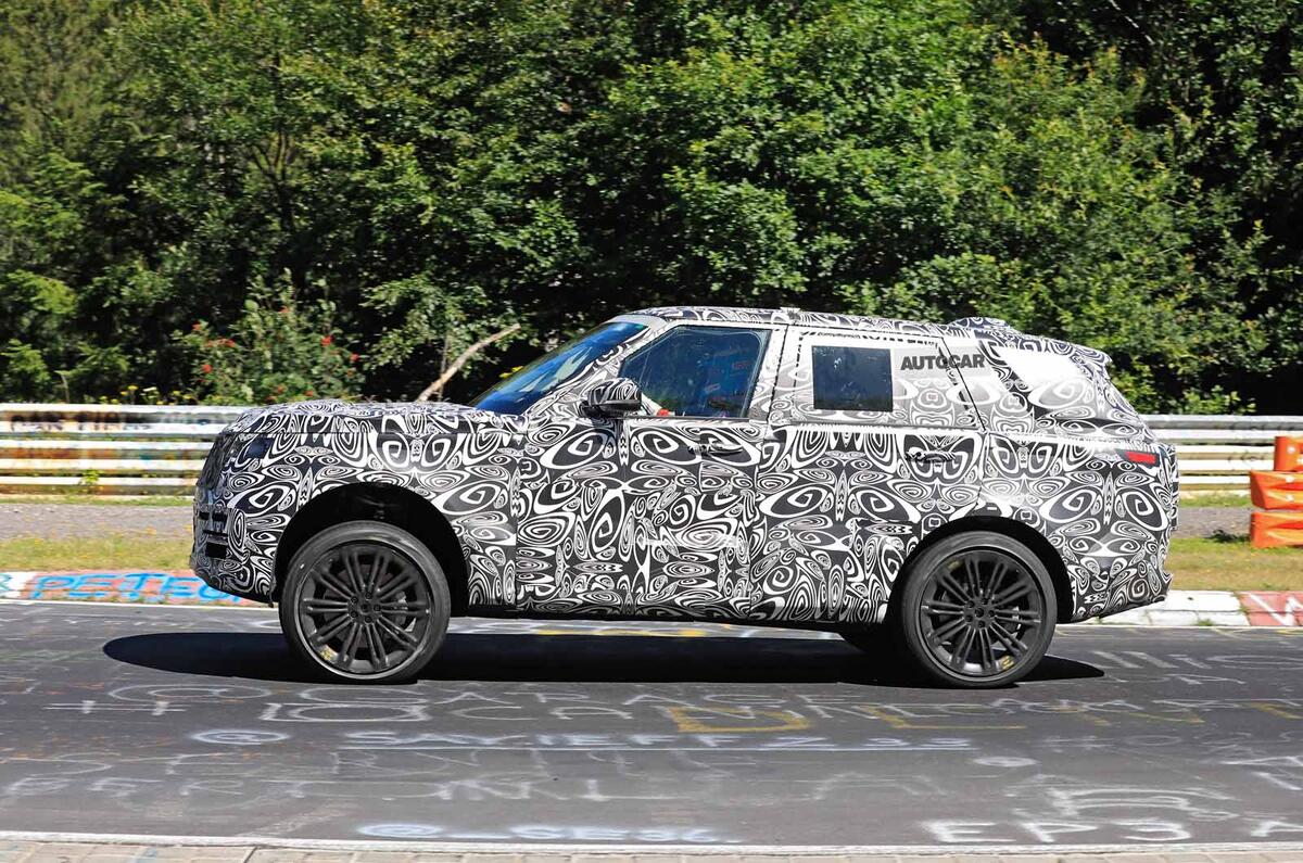 Range Rover prototype Nurburgring side