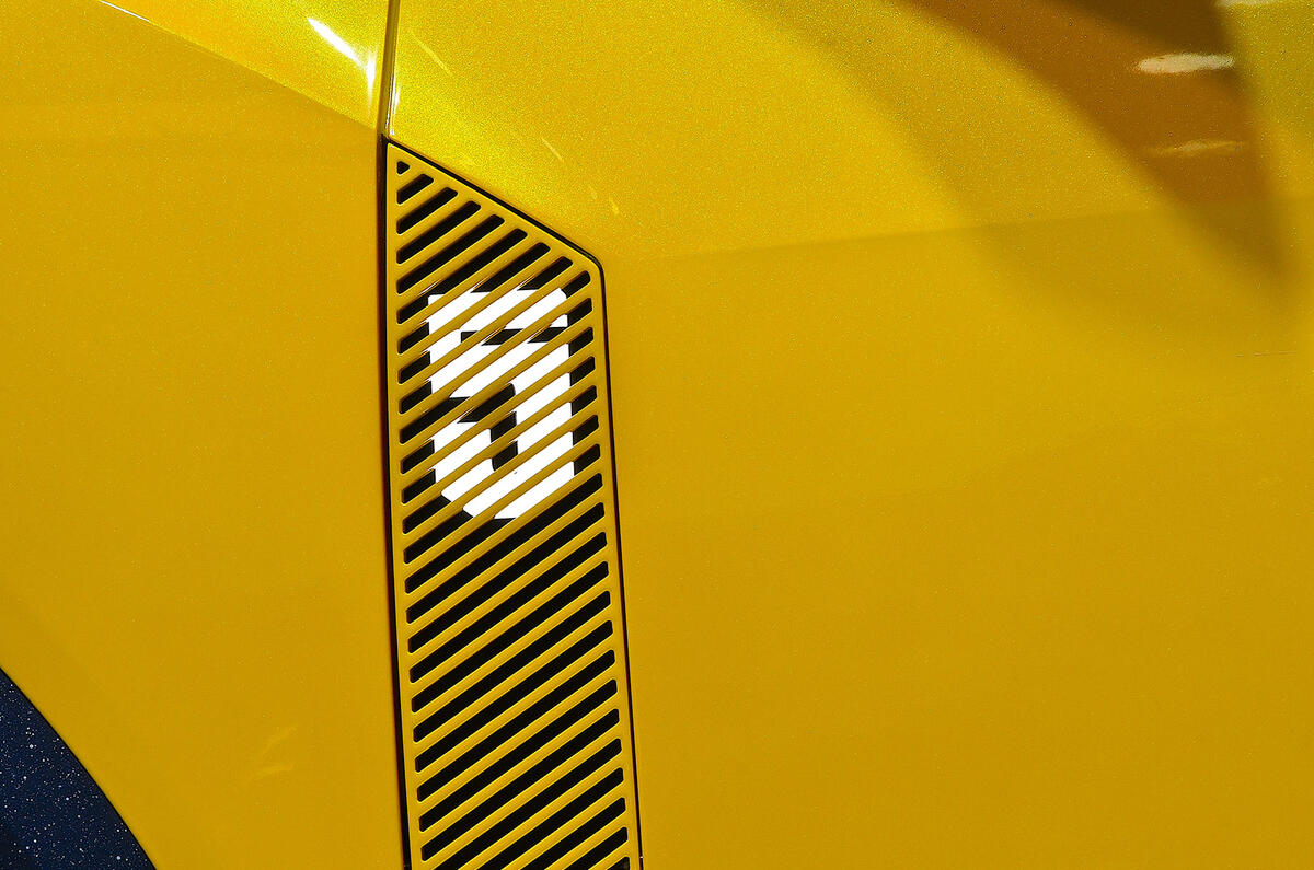 renault 5 concept paris motor show 05 detail