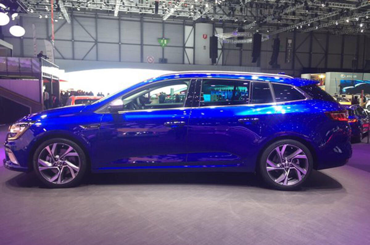 Renault Megane Sport Tourer On Sale In December From 18 550 Autocar
