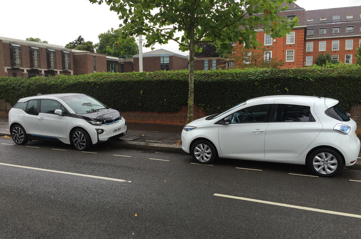 Renault Zoe vs BMW i3