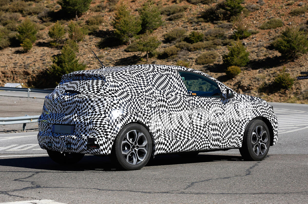 19 Renault Captur To Get More Radical Styling Update Autocar