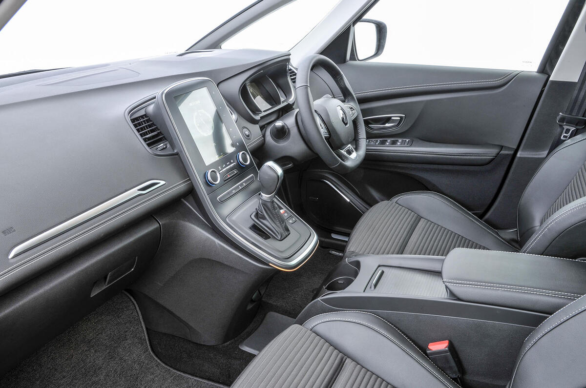 Renault Scenic interior front