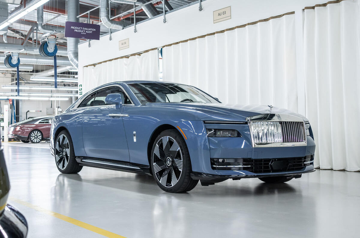 Rolls Royce Spectre factory front quarter