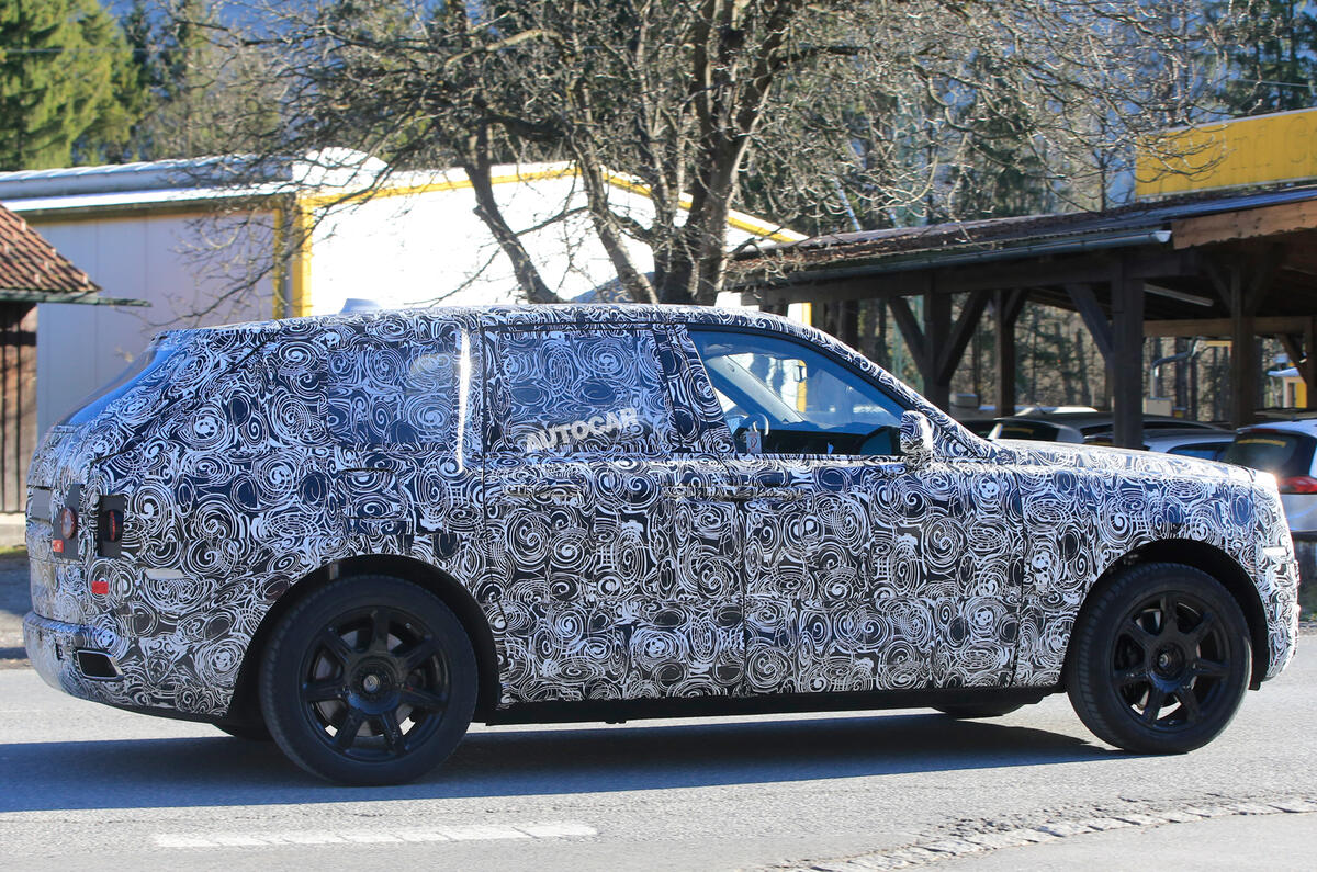 Rolls-Royce Cullinan SUV 