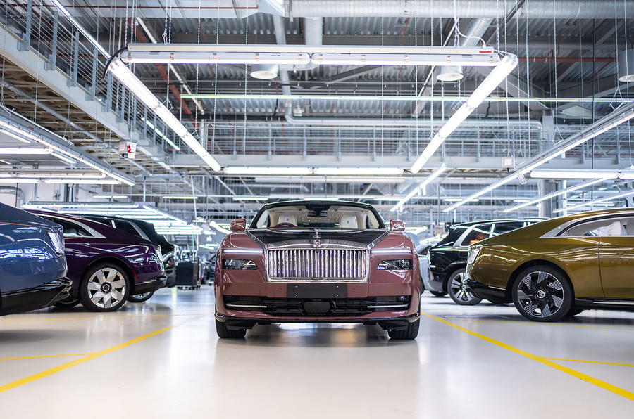Rolls Royce Spectre production