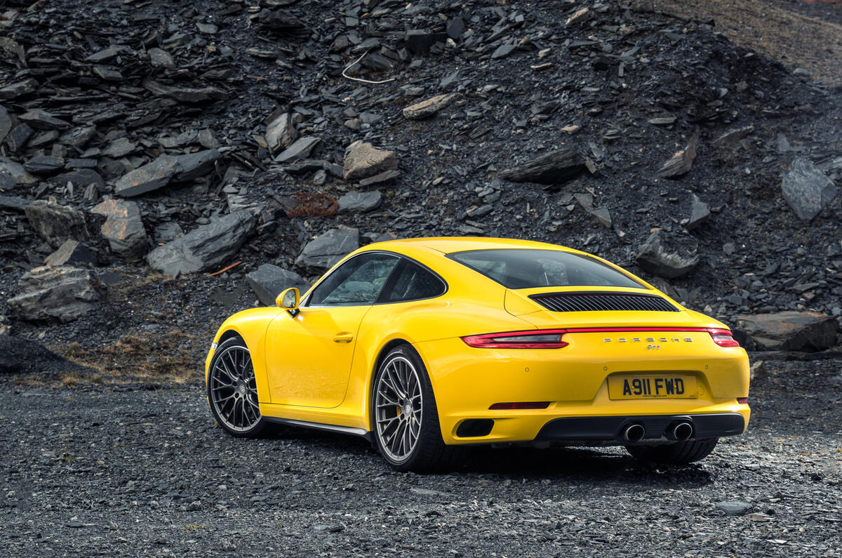 Steering Wheel Shaking >> 2016 Porsche 911 Carrera 4S review | Autocar Steering Wheel Shaking >> 2016 Porsche 911 Carrera 4S review | Autocar
