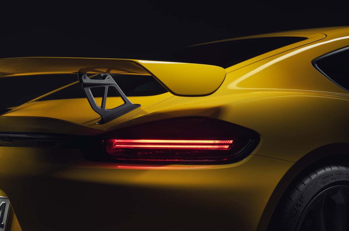 New 2019 Porsche 718 Spyder and GT4 revealed