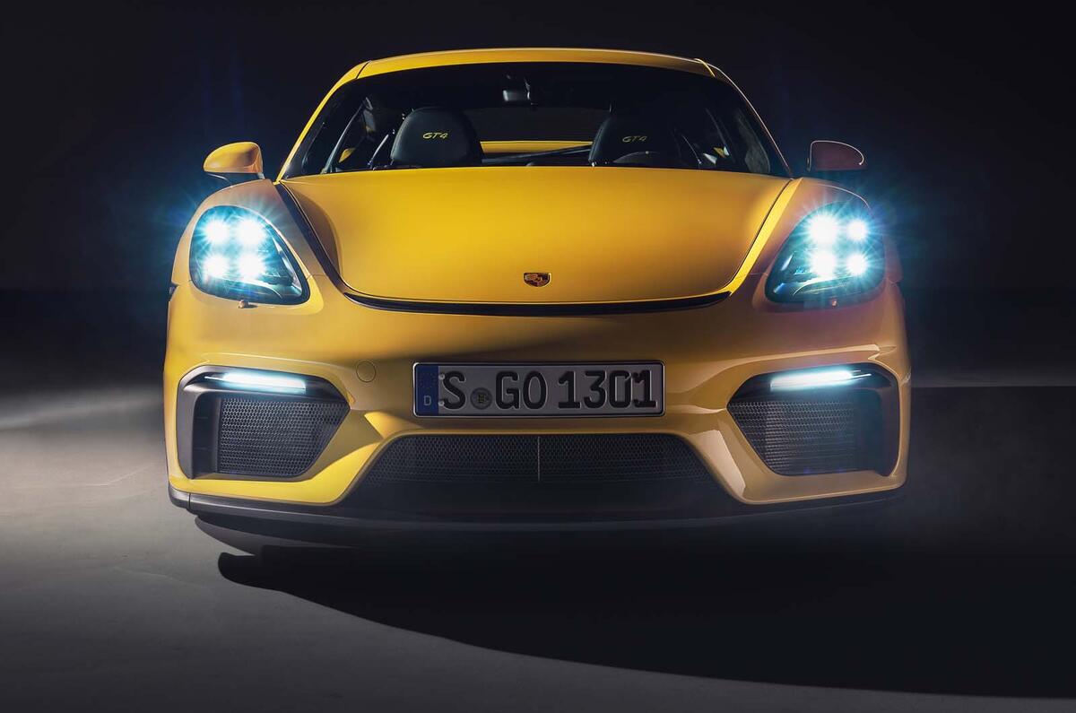 New 2019 Porsche 718 Spyder and GT4 revealed