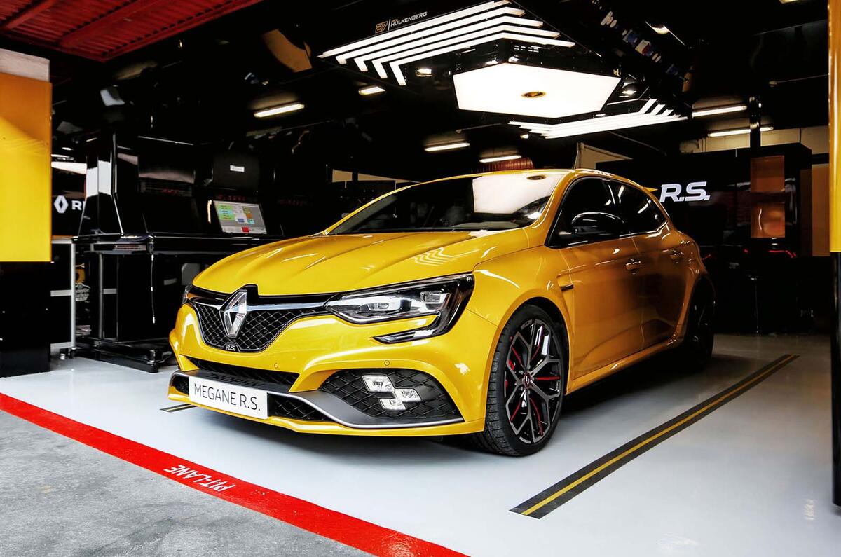 Renault Megane Rs Trophy Prices And Specs Announced For