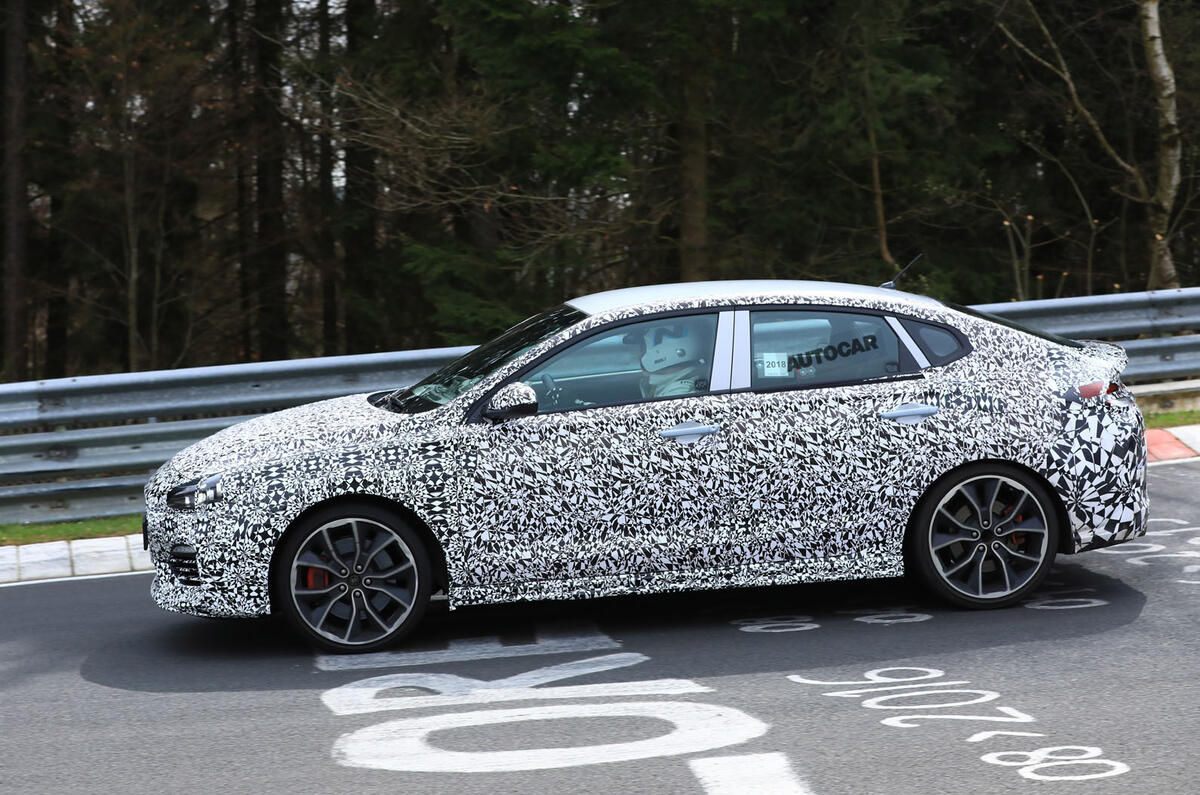 Hyundai i30 N Fastback: new pictures of 2019 model at 'Ring