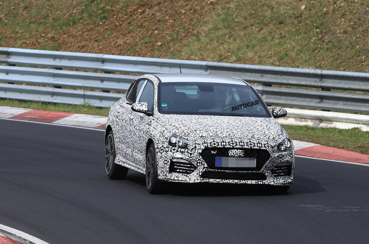 Hyundai i30 N Fastback: new pictures of 2019 model at 'Ring