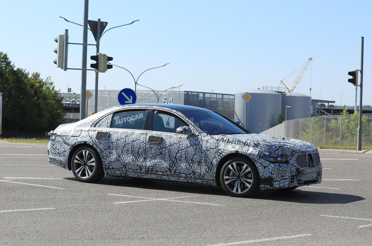 Mercedes-Benz S-Class 