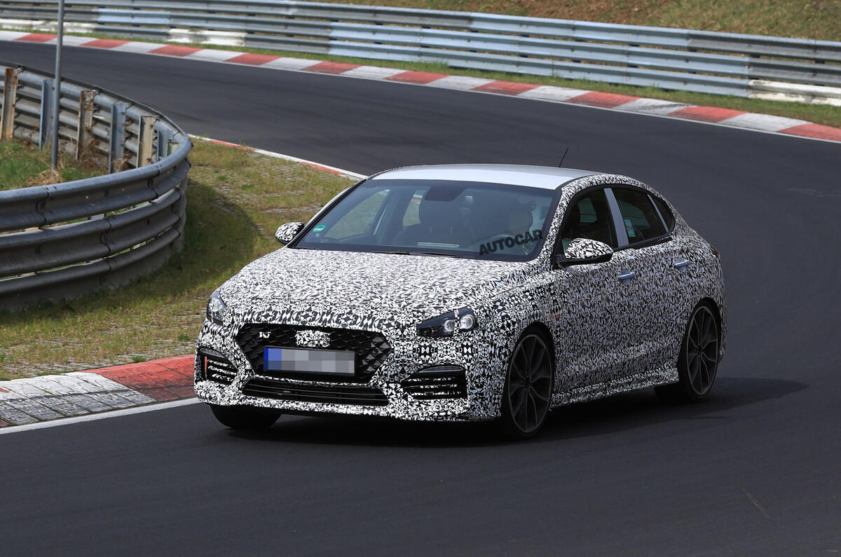 Hyundai i30 N Fastback: new pictures of 2019 model at 'Ring