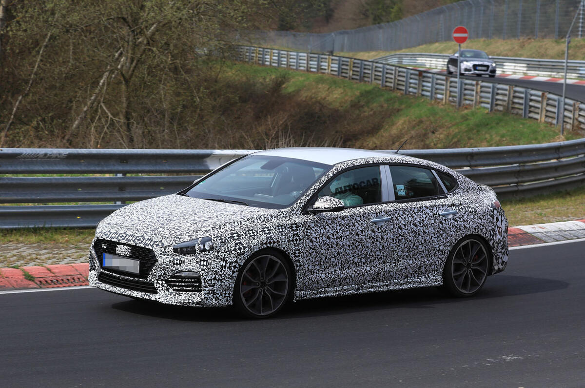 Hyundai i30 N Fastback: new pictures of 2019 model at 'Ring