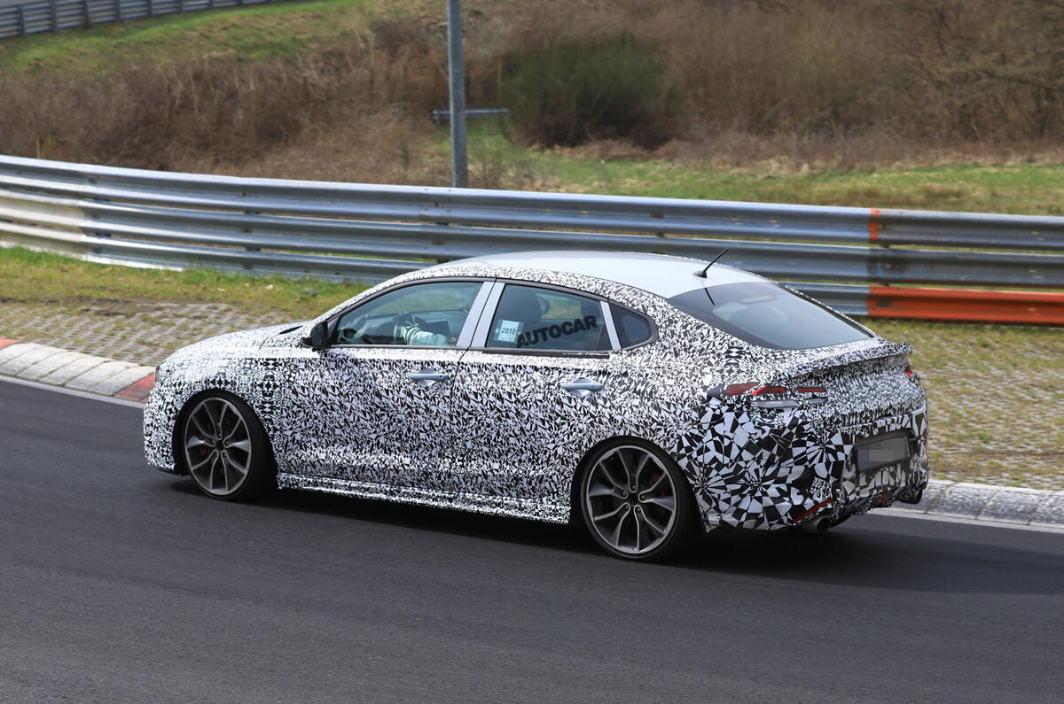Hyundai i30 N Fastback: new pictures of 2019 model at 'Ring