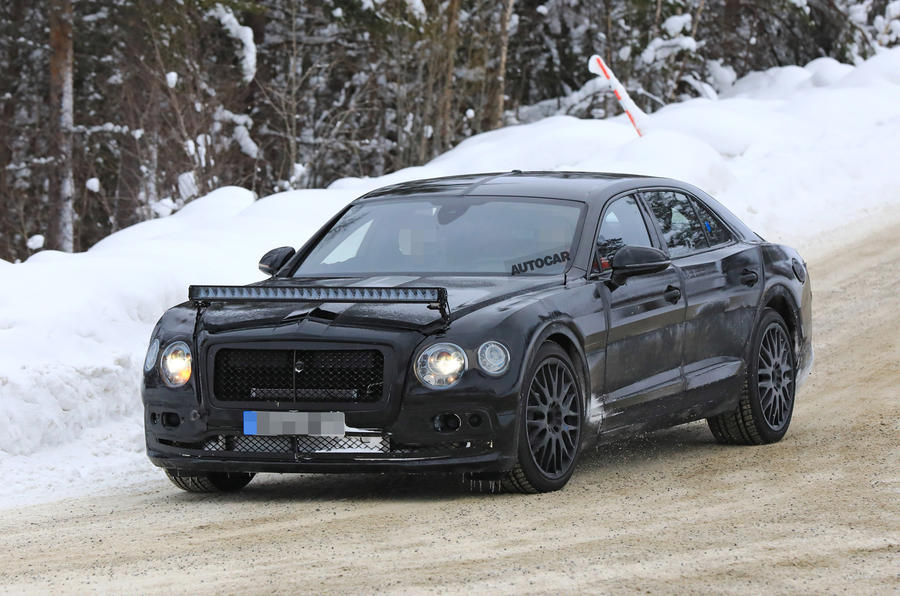 2019 Bentley Flying Spur: larger and more luxurious saloon spotted
