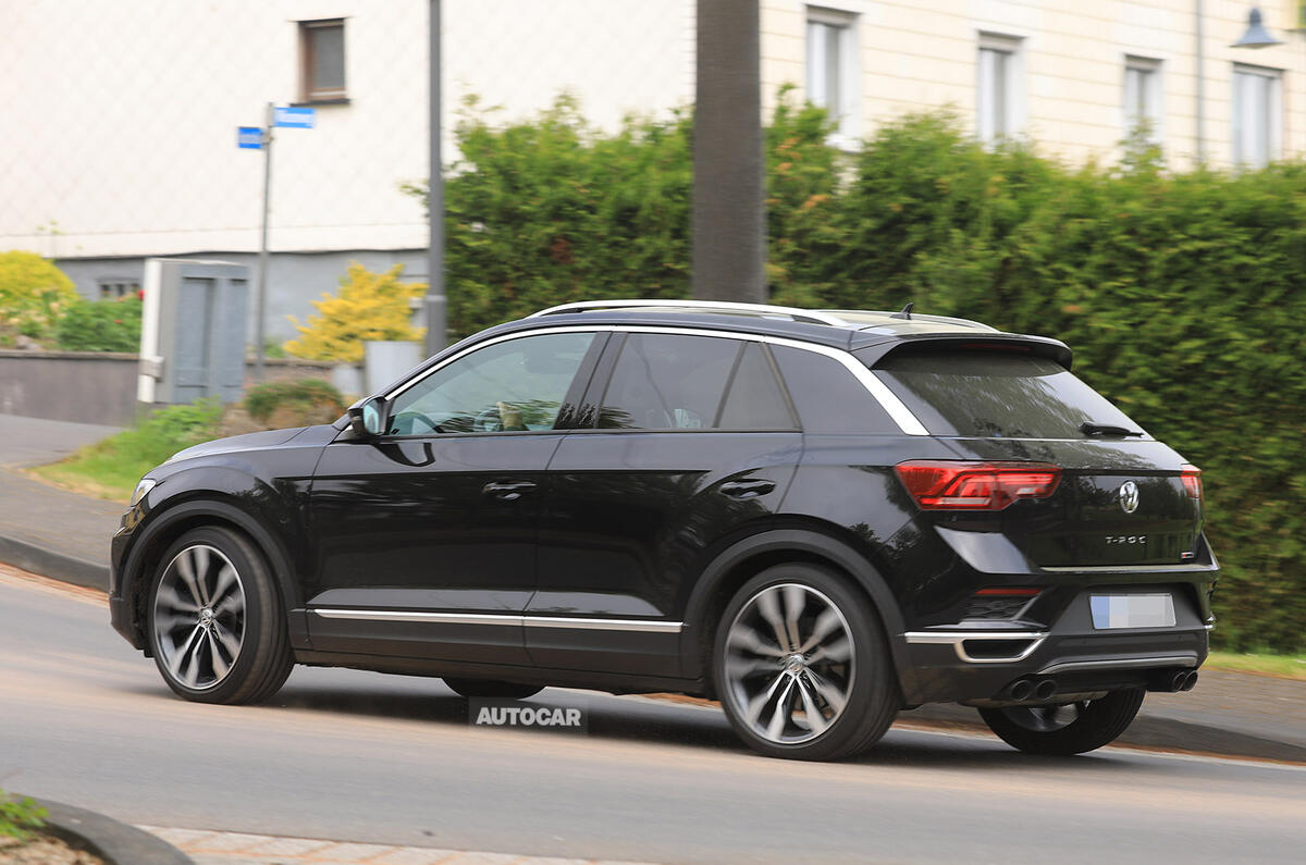  Volkswagen T-Roc R: 306bhp SUV to be 'most agile in class'