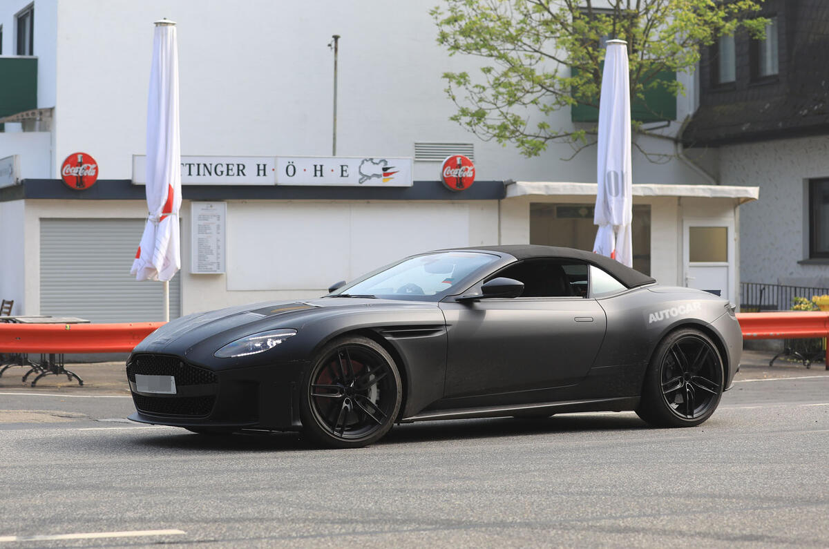Aston Martin DBS Superleggera