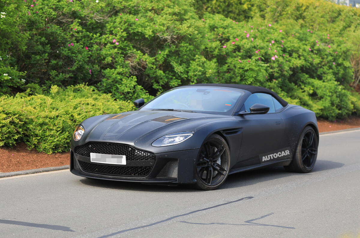 Aston Martin DBS Superleggera