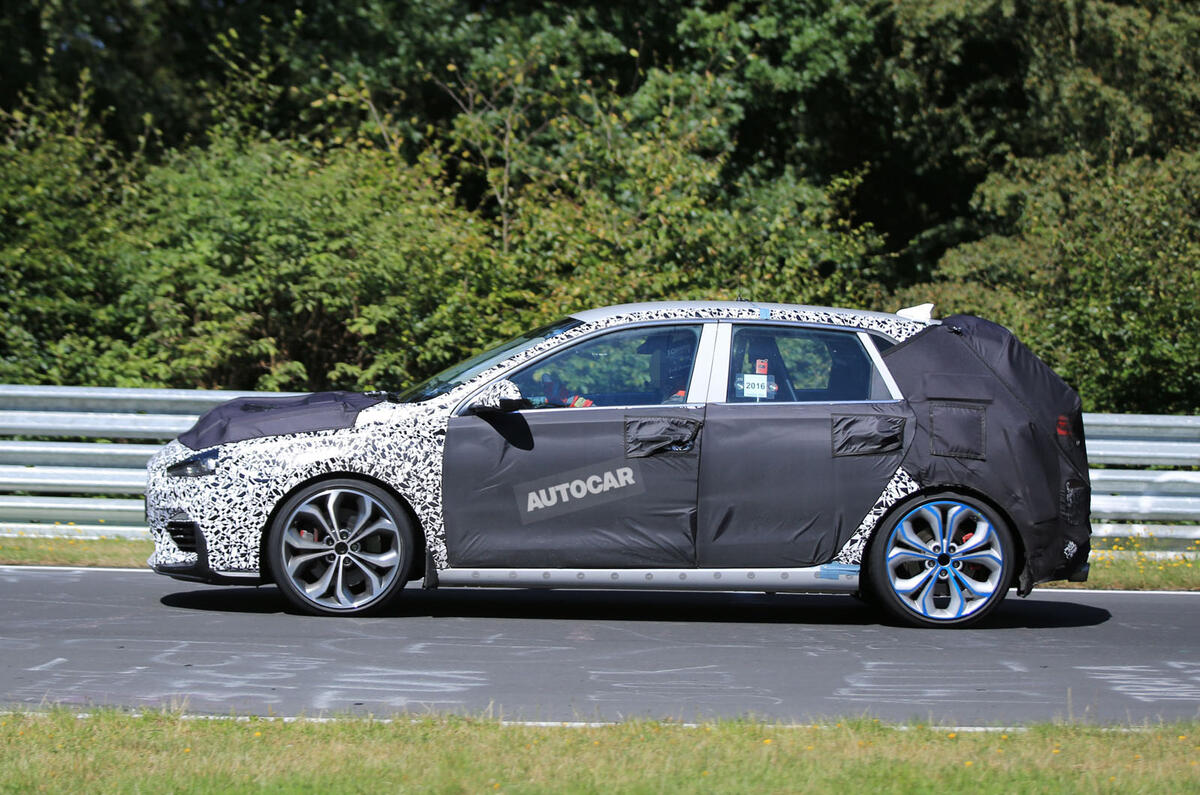 Hyundai i30N hot hatch - new spy pictures
