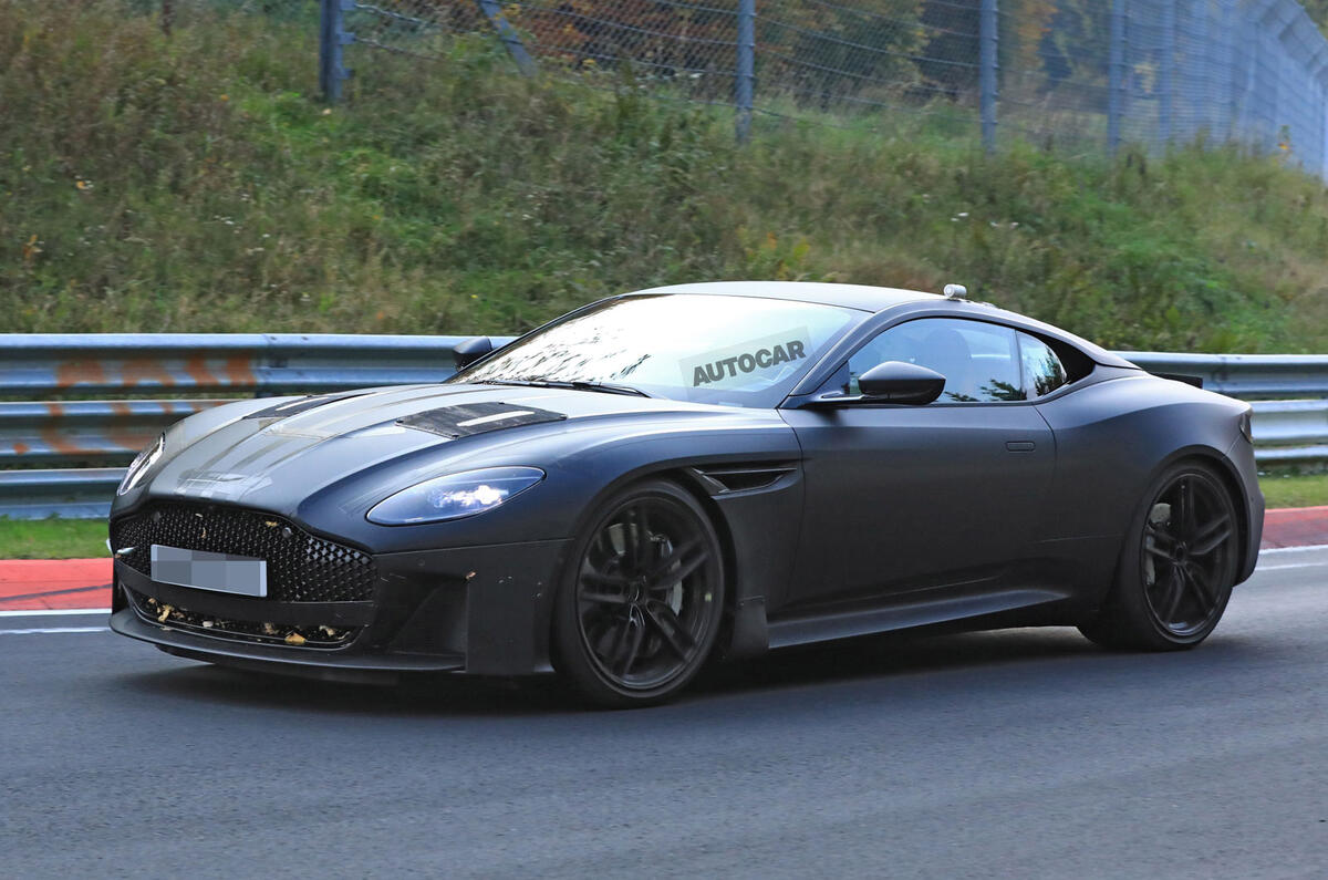 Aston Martin Vanquish to become hardcore V12 supercar in 2018
