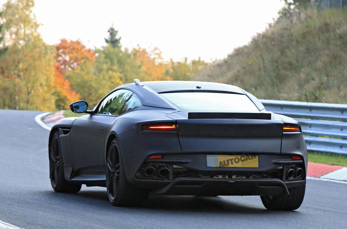 Aston Martin Vanquish to become hardcore V12 supercar in 2018