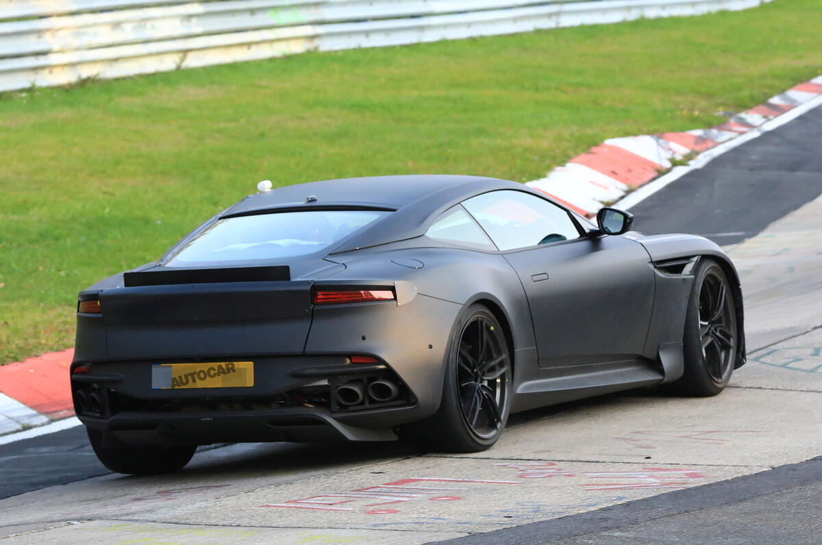 Aston Martin Vanquish to become hardcore V12 supercar in 2018