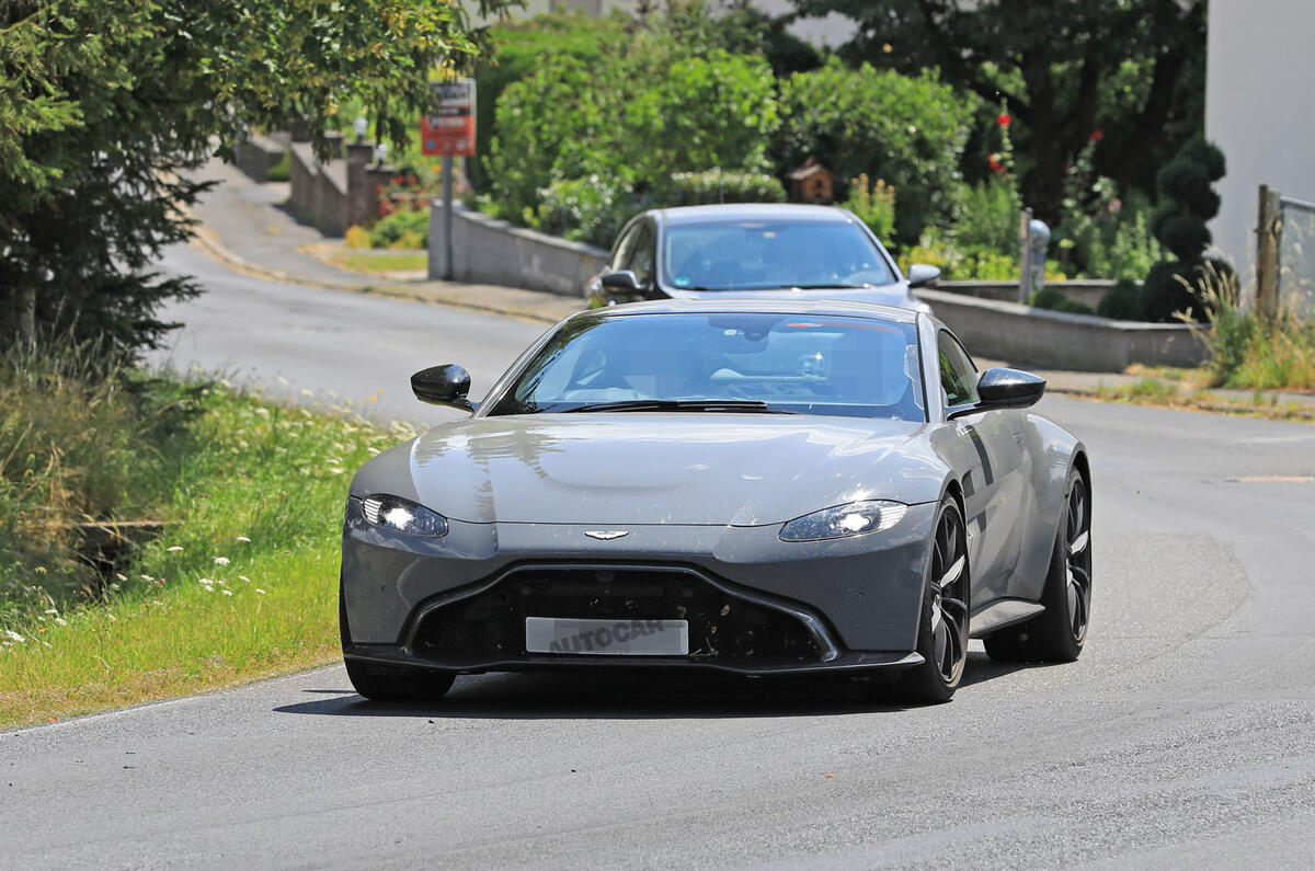 2019 Aston Martin Vantage Will Be First To Mate Manual