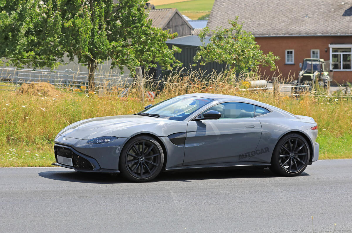 2019 Aston Martin Vantage Will Be First To Mate Manual