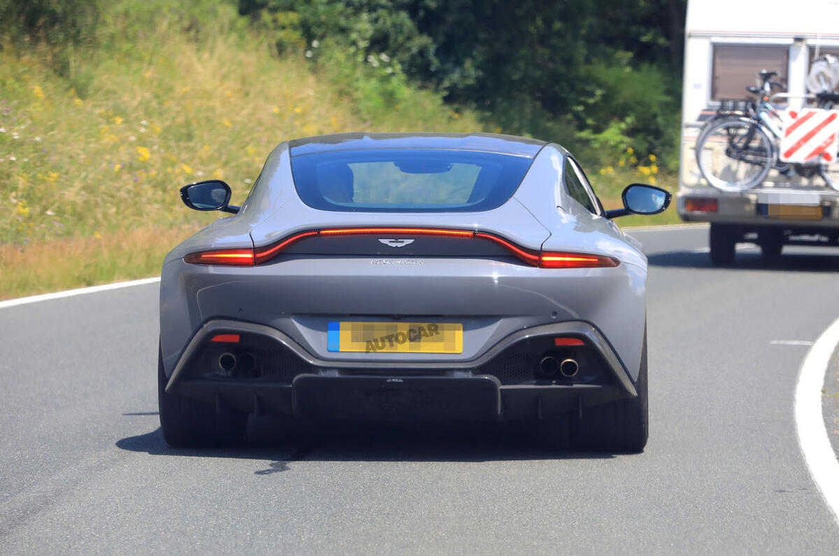 2019 Aston Martin Vantage Will Be First To Mate Manual