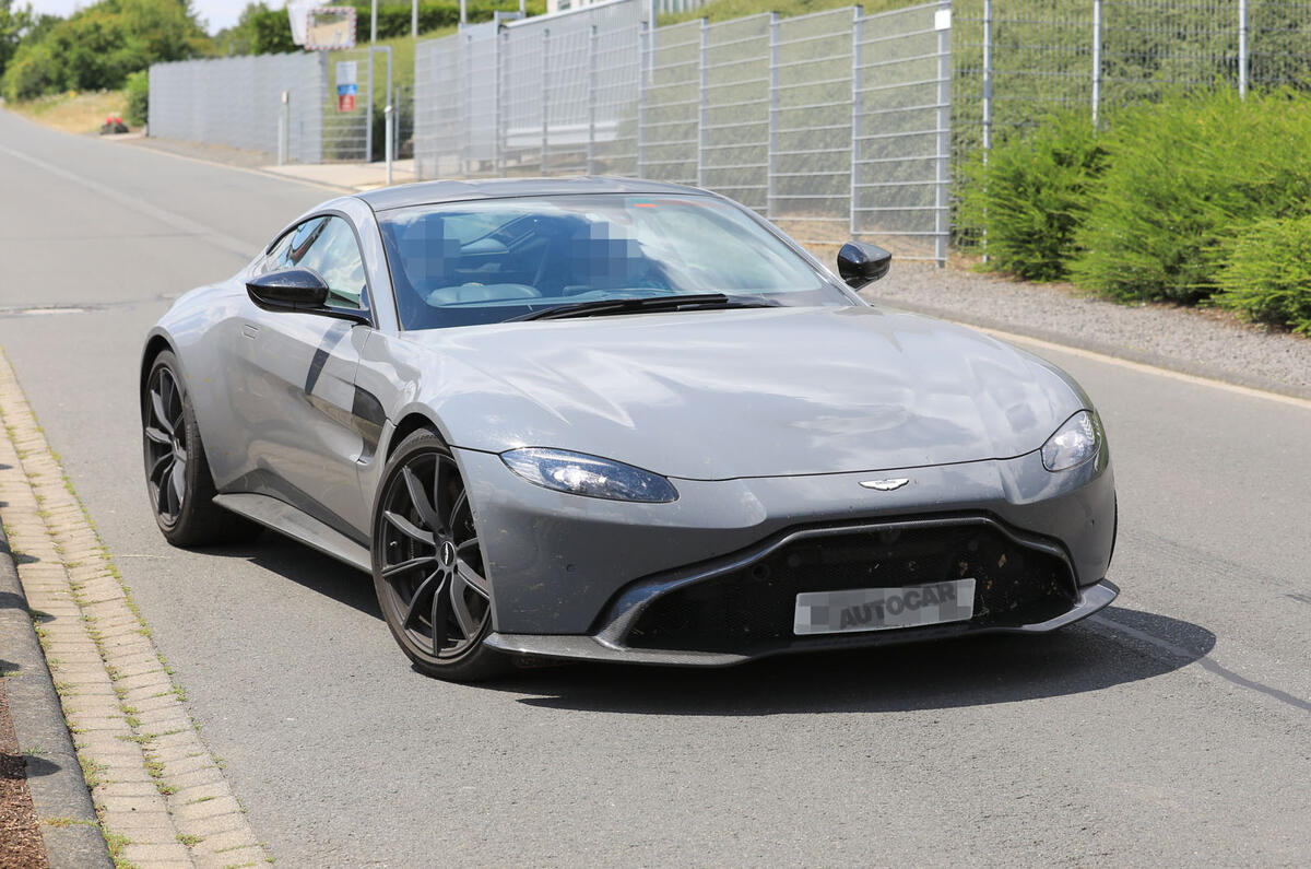 2019 Aston Martin Vantage Will Be First To Mate Manual Gearbox To