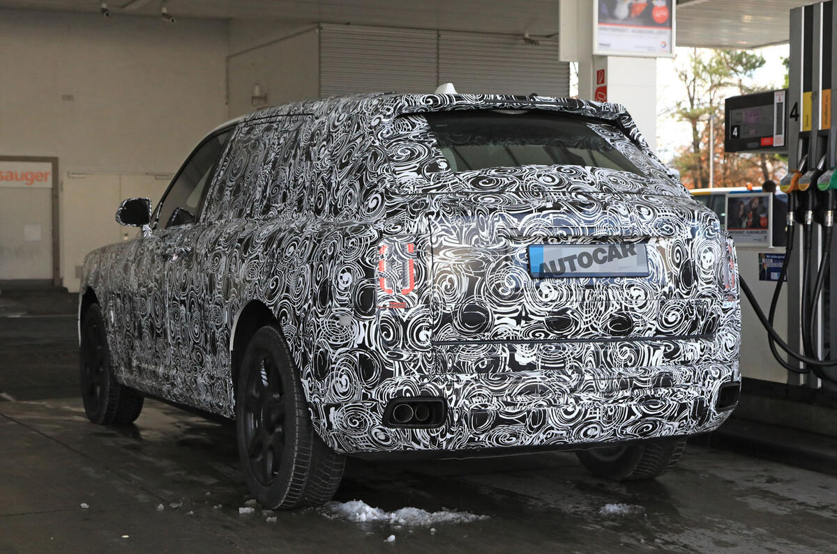 Rolls-Royce Cullinan SUV on course to rival Bentayga in 2018