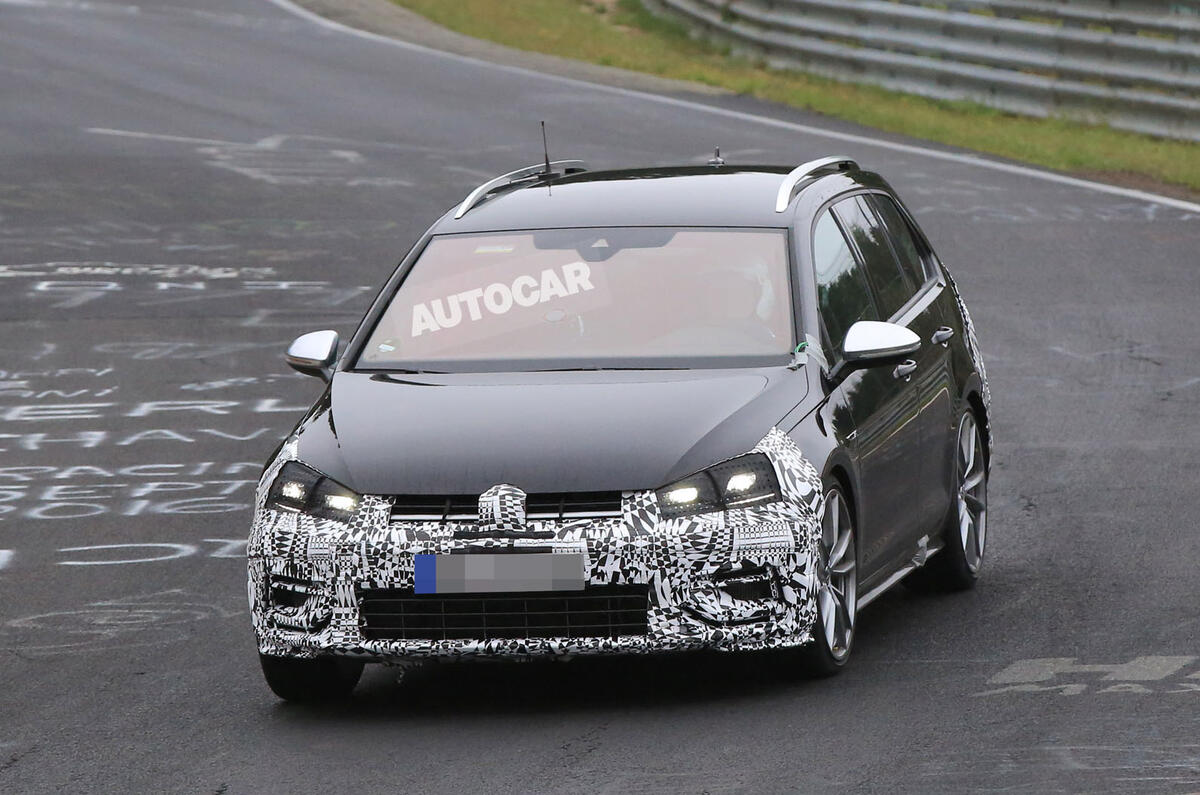 2017 Volkswagen Golf R facelift spotted in estate form at 'Ring