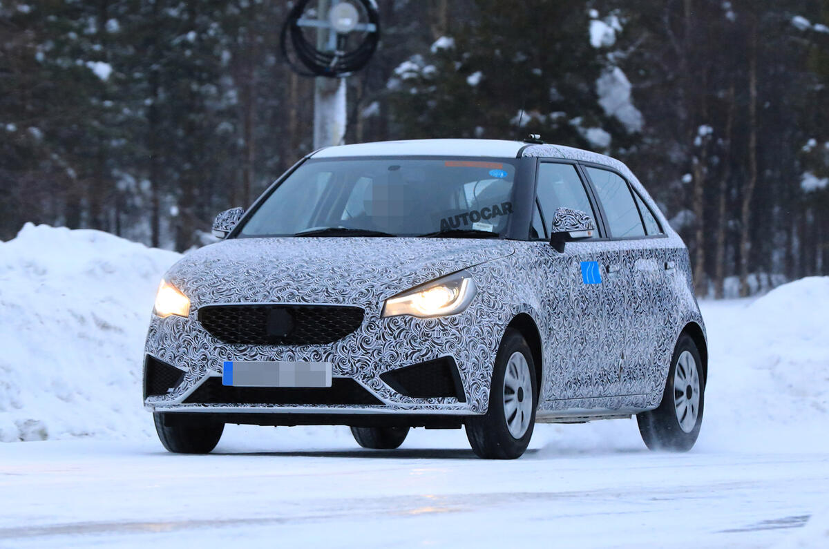 2018 MG 3