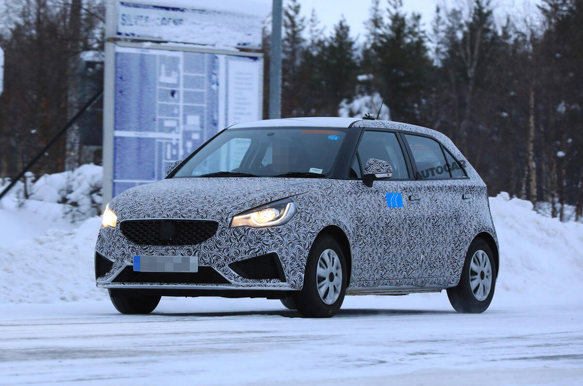 2018 MG 3