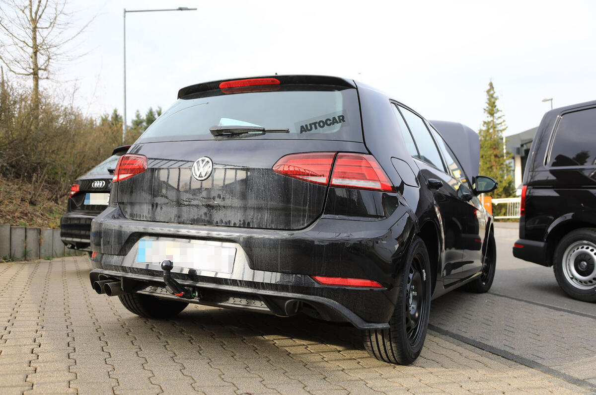 2019 Volkswagen Golf Mk8 First Pictures Of Mule Show New