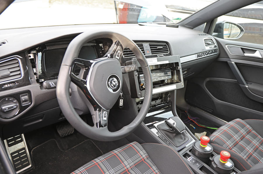 2019 Volkswagen Golf Mk8 first pictures of mule show new cabin tech