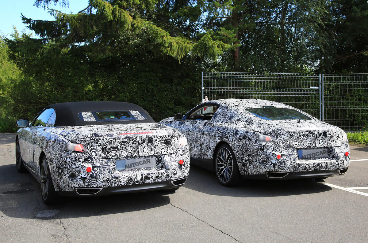 BMW 8 Series coupé and convertible sighting shows design differences