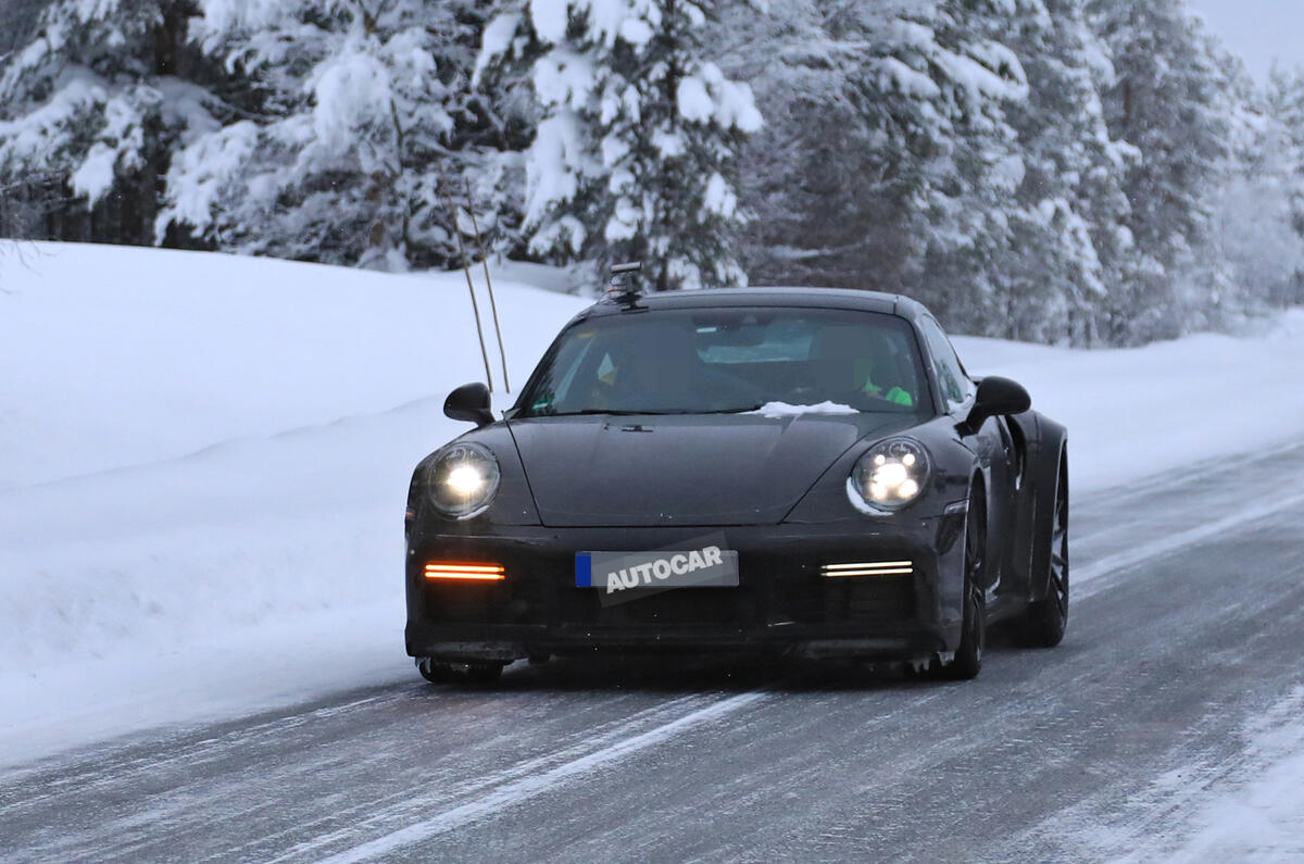 2019 Porsche 911: new pics of 630bhp Turbo S