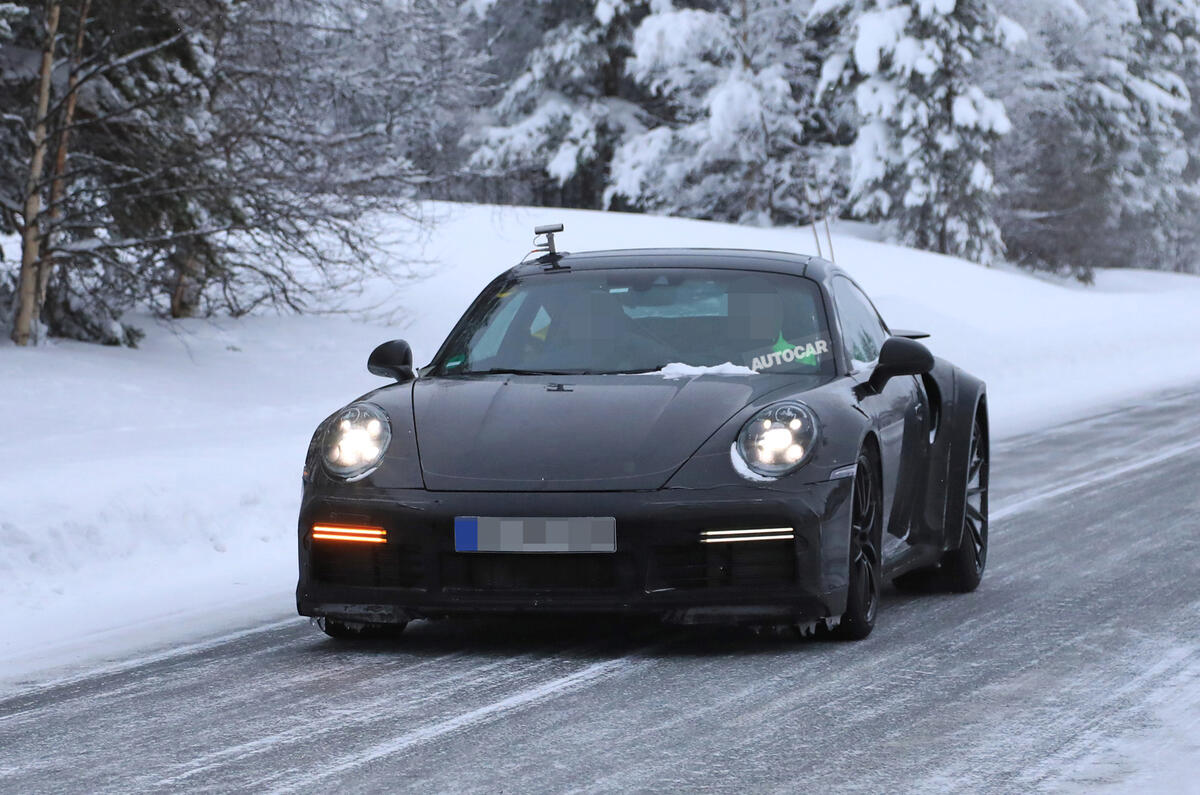 2019 Porsche 911: new pics of 630bhp Turbo S