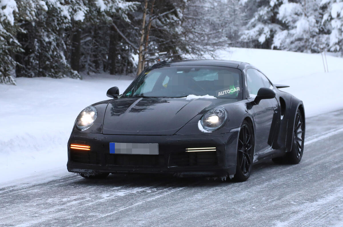 2019 Porsche 911: new pics of 630bhp Turbo S