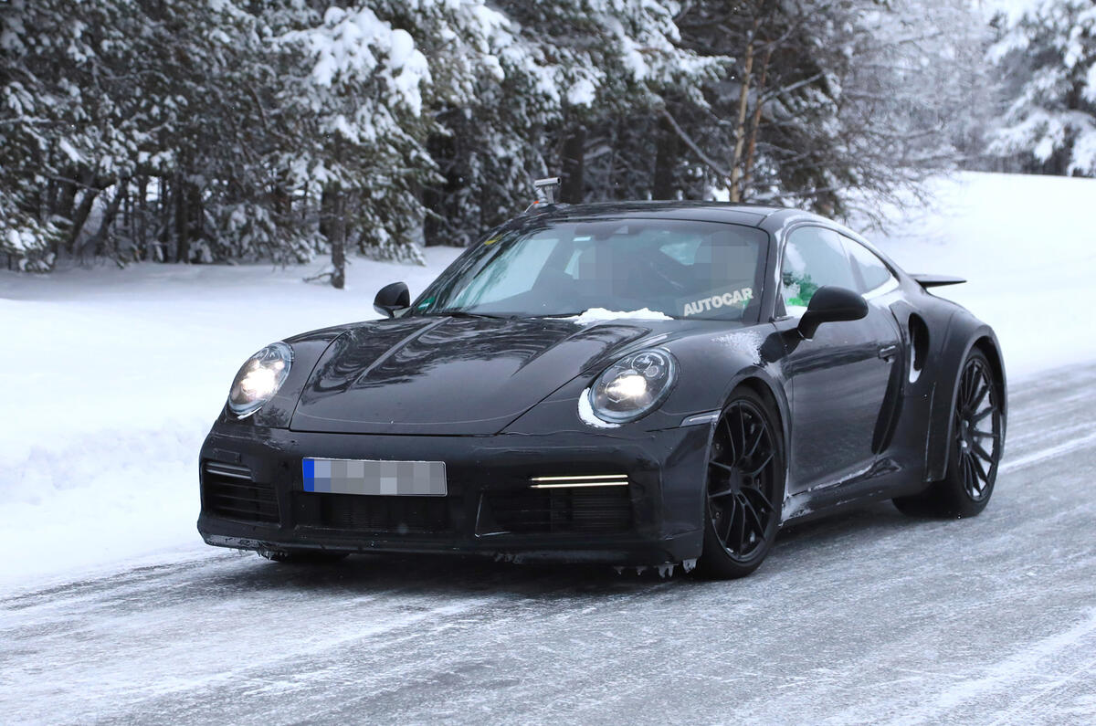 2019 Porsche 911: new pics of 630bhp Turbo S