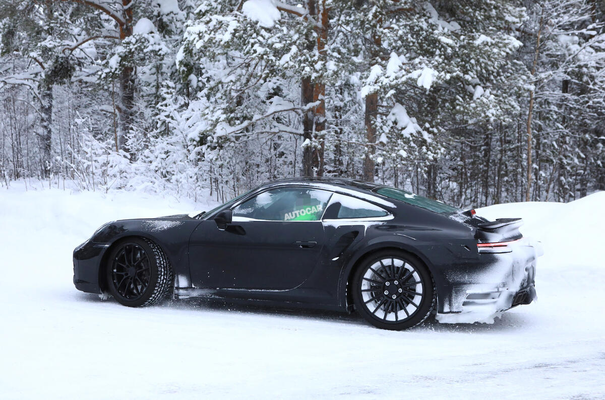 2019 Porsche 911: new pics of 630bhp Turbo S