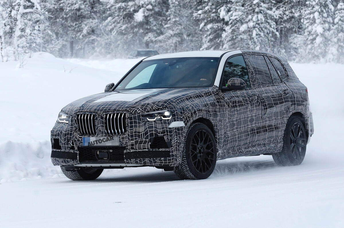 2018 BMW X5: new pics of 592bhp X5 M variant