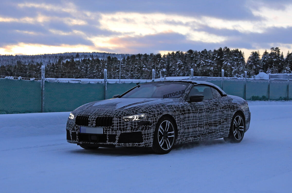 BMW 8 Series: new pics of convertible almost undisguised
